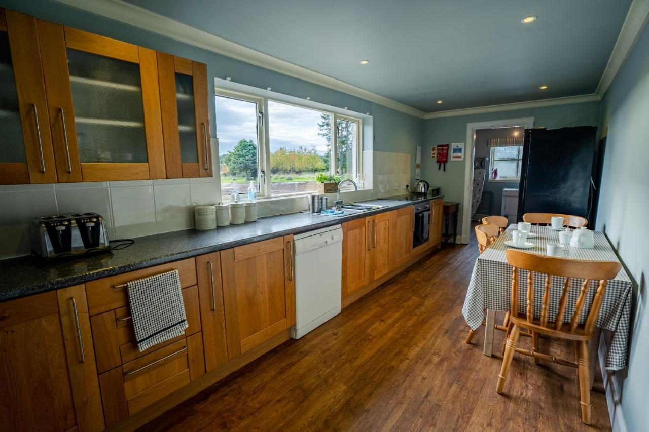 The Farmhouse, 6 Bed Property, Forres Dış mekan fotoğraf